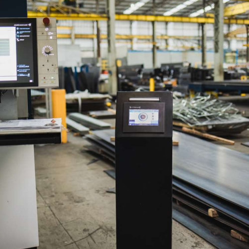 Coletor de dados Hyperus instalado em linha industrial